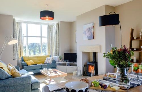 York House | 3 Bed in York 79525