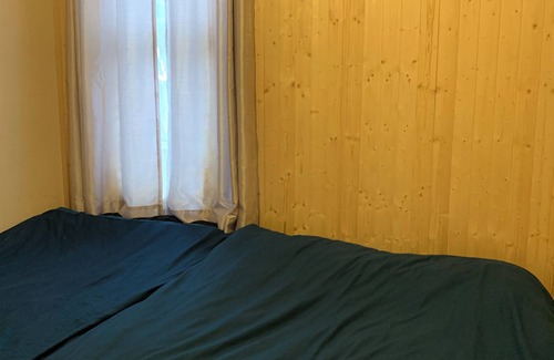 Tottenham Hale Apartment | 3 BED Room FLAT NEAR TOTTENHAM HALE SHOPPING CENTRE