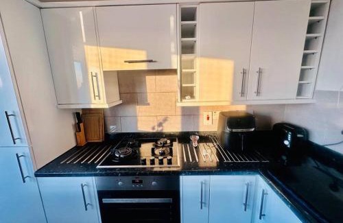 Southwark Apartment | 3 bed Sky apartment SE15 Peckham