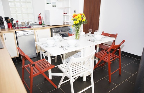 Anstruther House | 3- Bed - Sleeps 6 - Dogs Welcome & Free Parking