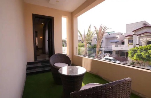 Rawalpindi House | 3 Bed Upper Unit w/Rooftop Oasis by Homrise