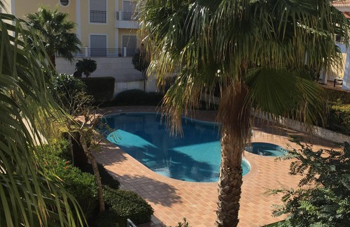Porto de Mos Apartment | 3 bedroom 2 bathroom luxury apartment with pool/jacuzzi 8 mins to beach