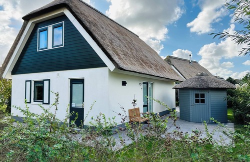 Julianadorp aan zee Cottage | 3 bedroom accommodation in Julianadorp aan Zee
