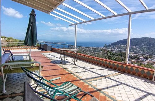 Fiaiano House | 3 bedroom accommodation in Barano d'Ischia