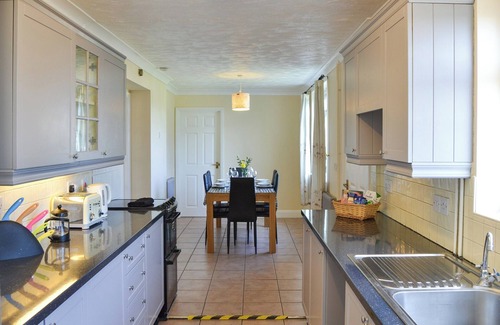 Caister-on-Sea Cottage | 3 bedroom accommodation in Caister-on-Sea