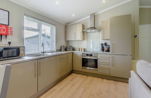 Raywell Ski Chalet | 3 bedroom accommodation in Raywell, Beverley