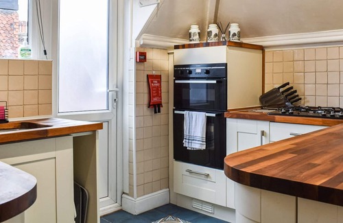Eastbourne City Centre Cottage | 3 bedroom accommodation in Eastbourne