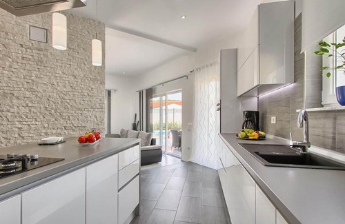 Rogocana House | 3 bedroom accommodation in Labin - Rabac