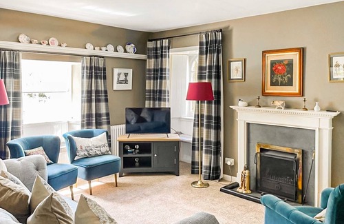 Penicuik Cottage | 3 bedroom accommodation in Nine Mile Burn, near Edinburgh
