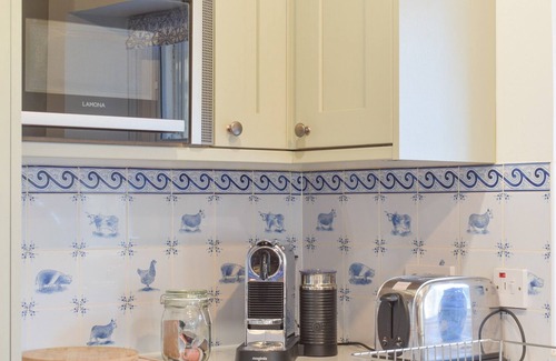 Penicuik Cottage | 3 bedroom accommodation in Nine Mile Burn, near Edinburgh