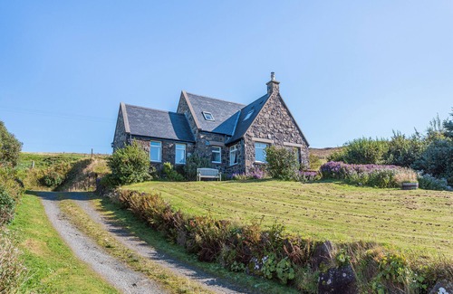 Waternish Cottage | 3 bedroom accommodation in Waternish, Isle of Skye