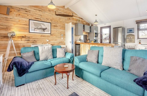 Cowes Cottage | 3 bedroom accommodation in Gurnard