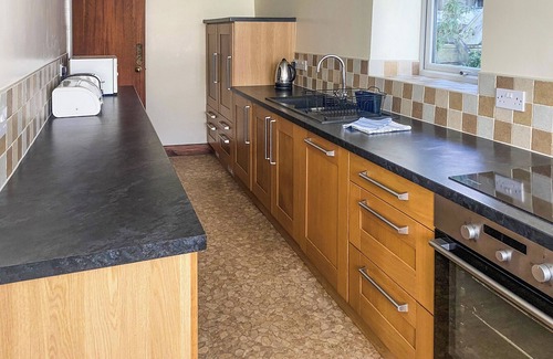 Truro Cottage | 3 bedroom accommodation in Truro
