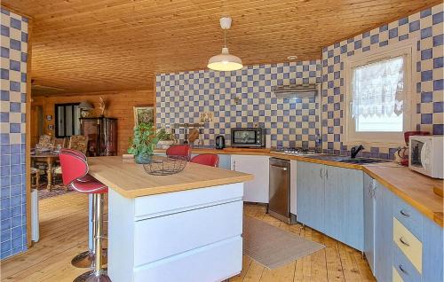 Carrouges House | 3 Bedroom Amazing Home In Carrouges