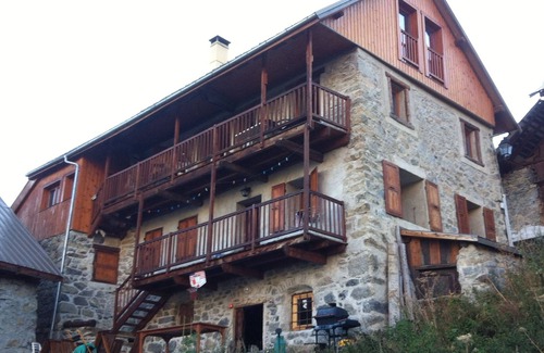 Vallouise-Pelvoux Apartment | 3-bedroom apartment, 75 m 2, Parc des Ecrins