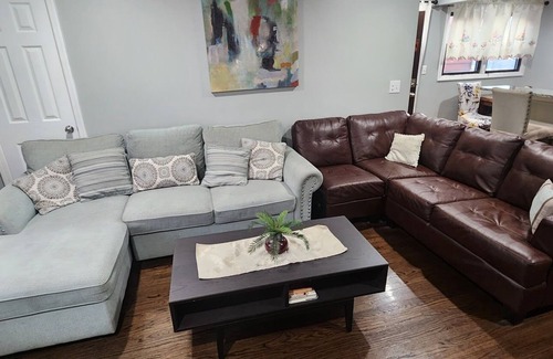 North Bergen House | 3 Bedroom apartment close to ny city, parking, tv in bed rooms and living