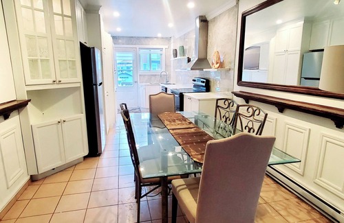 LaSalle Apartment | 3 Bedroom Apartment in Montreal