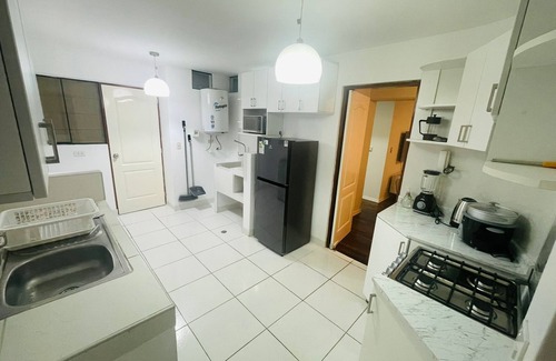 Santa Cruz Apartment | 3-bedroom apartment in marvelous Miraflores with WiFi