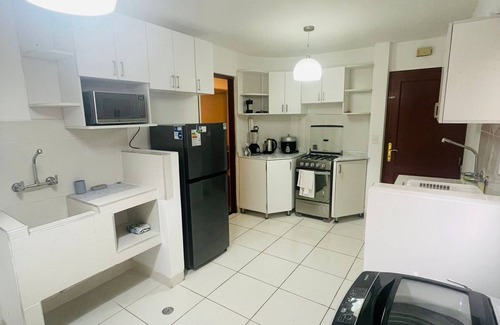 Santa Cruz Apartment | 3-bedroom apartment in marvelous Miraflores with WiFi