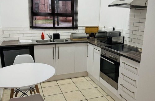 Greater Johannesburg Metropolitan Area Apartment | 3 Bedroom Apartment in Bushmill Amorosa Roodepoort . Family friendly