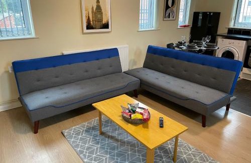 Nottingham Apartment | 3 Bedroom at Factory Qtr