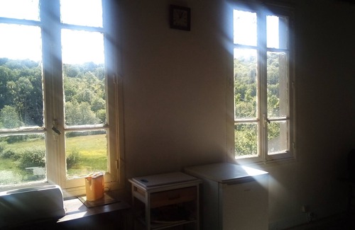 Beyssac House | 3 bedroom beautiful annex, 3 minutes from Orgnac-sur-Vezere .