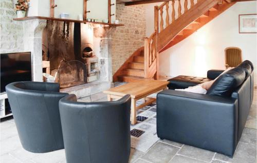 Valognes House | 3 Bedroom Beautiful Home In Valognes