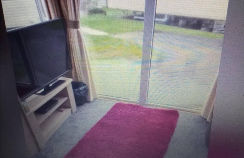 St Leonards-On-Sea House | 3 bedroom caravan own parking space