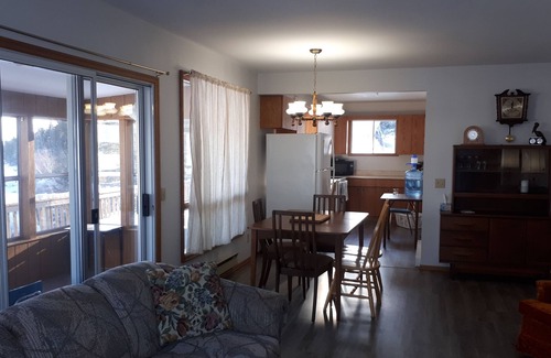 Northern Ontario House | 3 Bedroom Cottage with an Amazing View