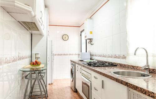 Valbueno Apartment | 3 Bedroom Cozy Apartment In Huelva