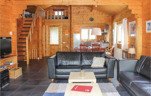 Sint-Annaland House | 3 Bedroom Cozy Home In Sint-Annaland