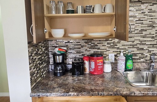 The Pas House | 3 Bedroom Cozy House