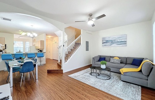 Cumbrian Lakes House | 3-bedroom Disney Townhome Retreat