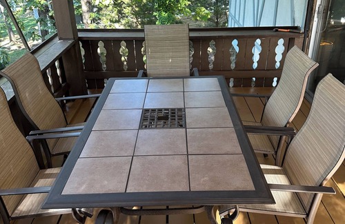 Eufaula Cabin | 3-bedroom Eufaula cove cabin with lake view and lake access