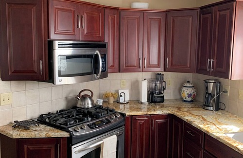 Sylvan Beach House | 3-bedroom Getaway with AC and WiFi in Sylvan Beach - Walk to Everything!