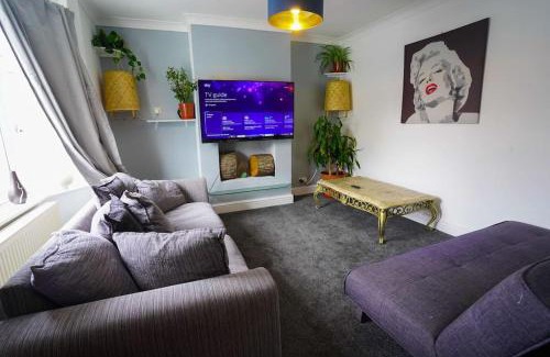 Ipswich House | 3 Bedroom Home in the Dale’s, Very close to Ipswich town centre.