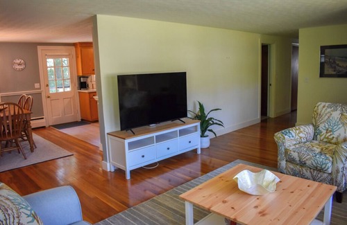 West Harwich House | 3 Bedroom home in West Harwich, sleeping 6