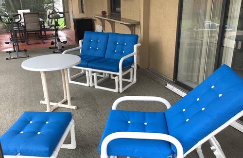 Port Saint Lucie House | 3-bedroom house in fantastic Port St. Lucie with AC, fitness equipments & pool