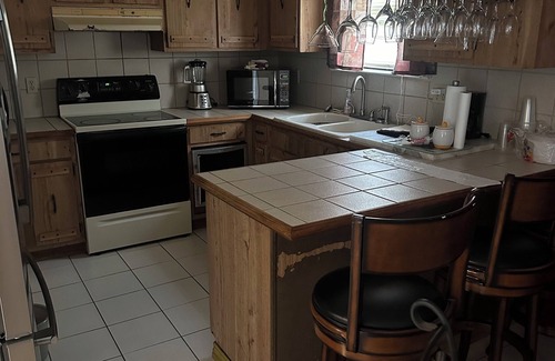 Kenner - Louis Armstrong International Airport House | 3 bedroom house in Saint Rose with AC