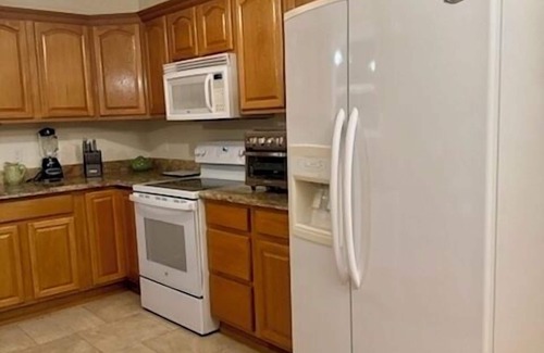 Olympia House | 3-bedroom house in serene Olympia with WiFi