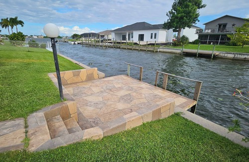 Cape Coral House | 3-bedroom House with Heated Pool in SE Cape Coral