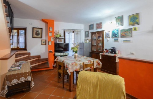 Gallicano House | 3 bedroom nice home in Gallicano
