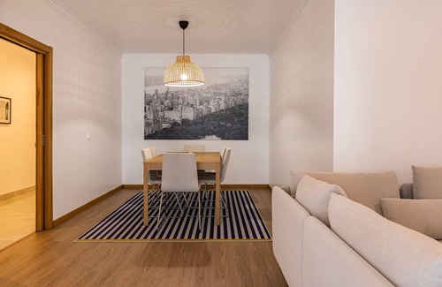 Paco De Arcos Apartment | 3 Bedroom Oeiras Wonder W/Balcony by LovelyStay