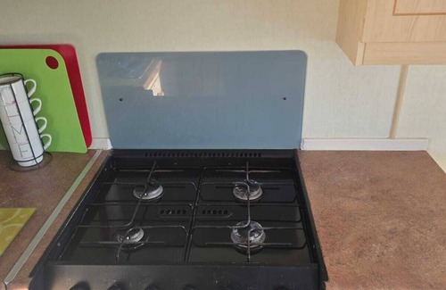 Rhyl House | 3 Bedroom Park Home Sleeps 8 At Robin Hood Rhyl