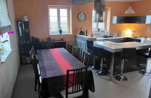 Hoerdt House | 3 bedroom private vacation home in hå "rdt