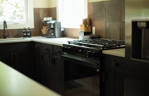 Celina House | 3-bedroom retreat-like new reno between Saint Marys and Celina by lake