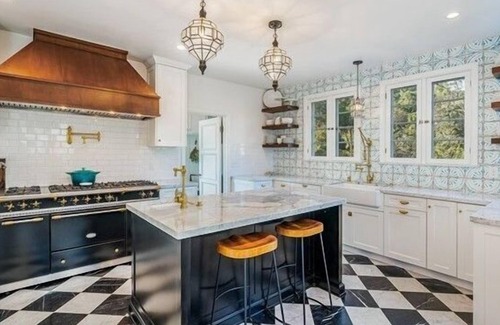 North Arroyo Apartment | 3 Bedroom Single family 209488 by Houzlet