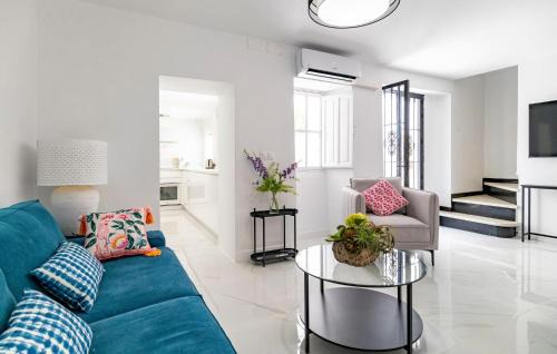Antequera Apartment | 3 Bedroom Stunning Home In Antequera