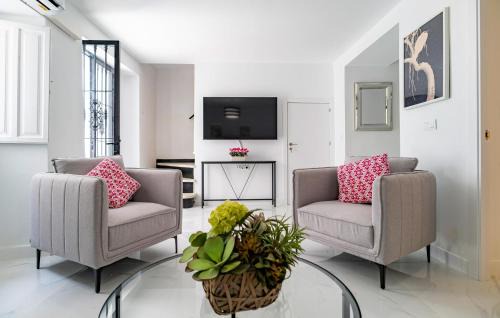Antequera Apartment | 3 Bedroom Stunning Home In Antequera