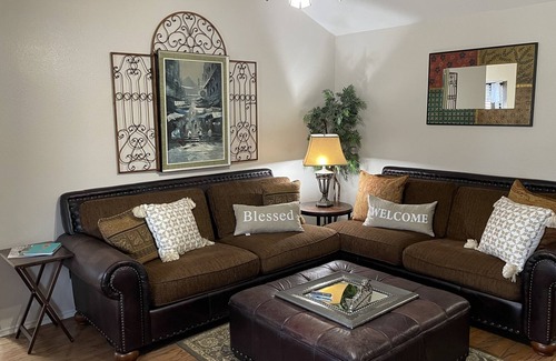 Wetmore House | 3 bedroom Texas Hill Country Haven.